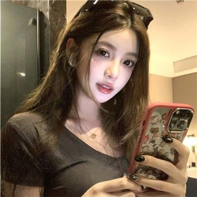 蹄声艳影